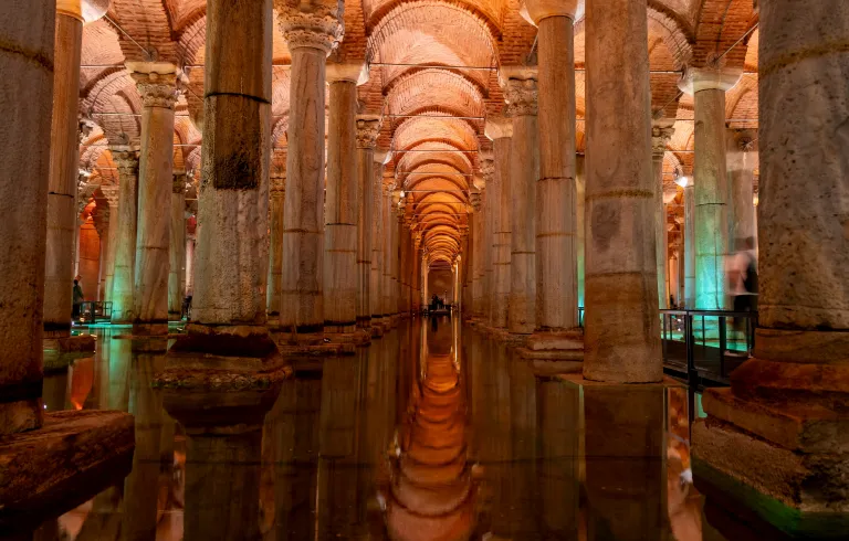 binbirdirek underground cistern